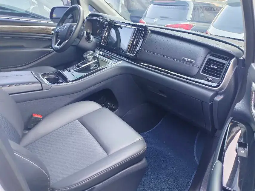 2023 GAC TRUMPCHI thumbnail 3