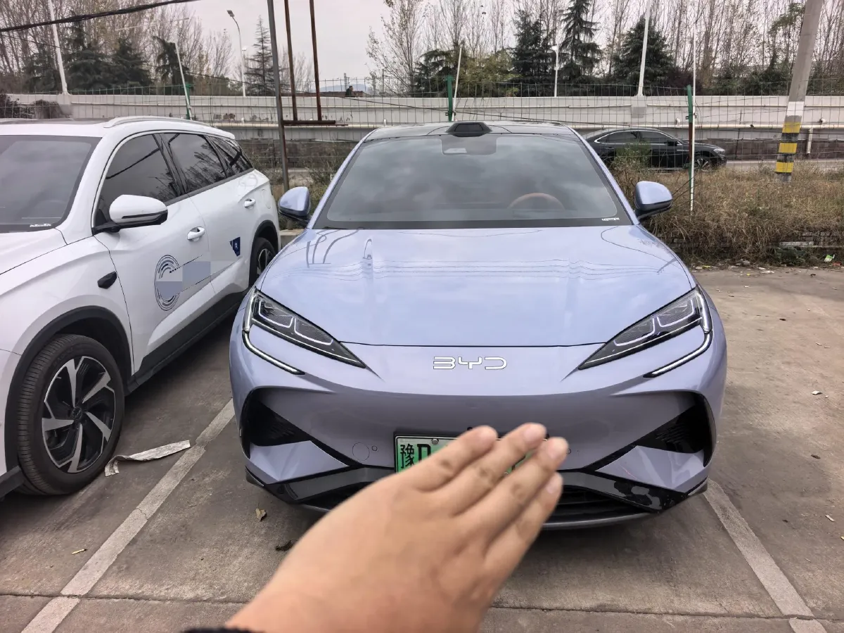 2025 BYD Sea Lion 07 BEV 80.64KWH,autocango,china used car exporter,china ev exporter,chinese used car exporter,chinese used ev exporter