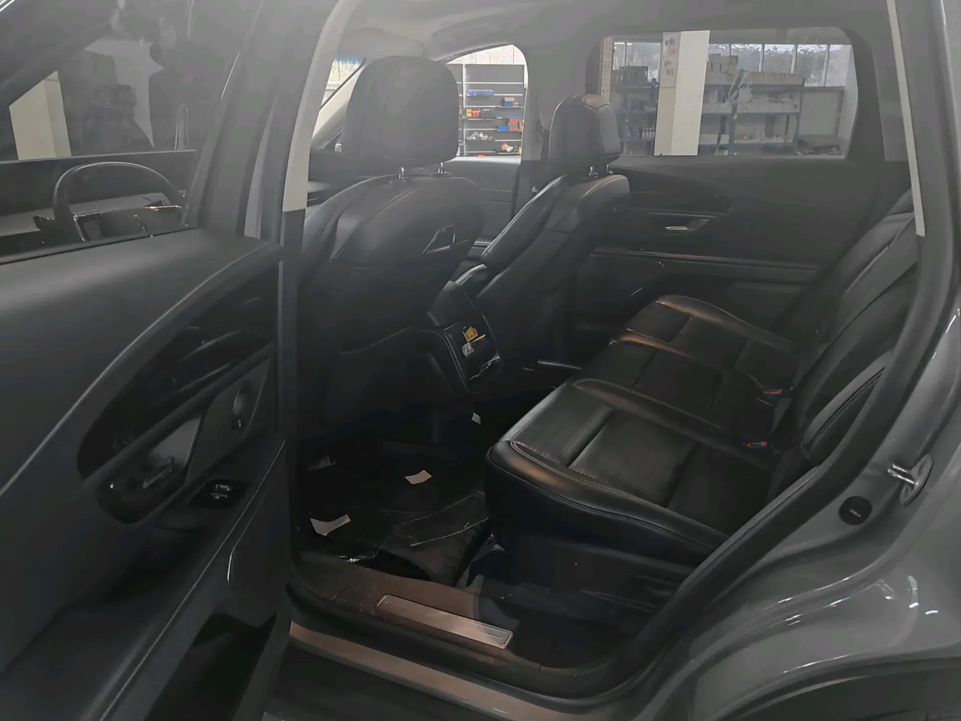 2023 LINCOLN NAUTILUS thumbnail 3