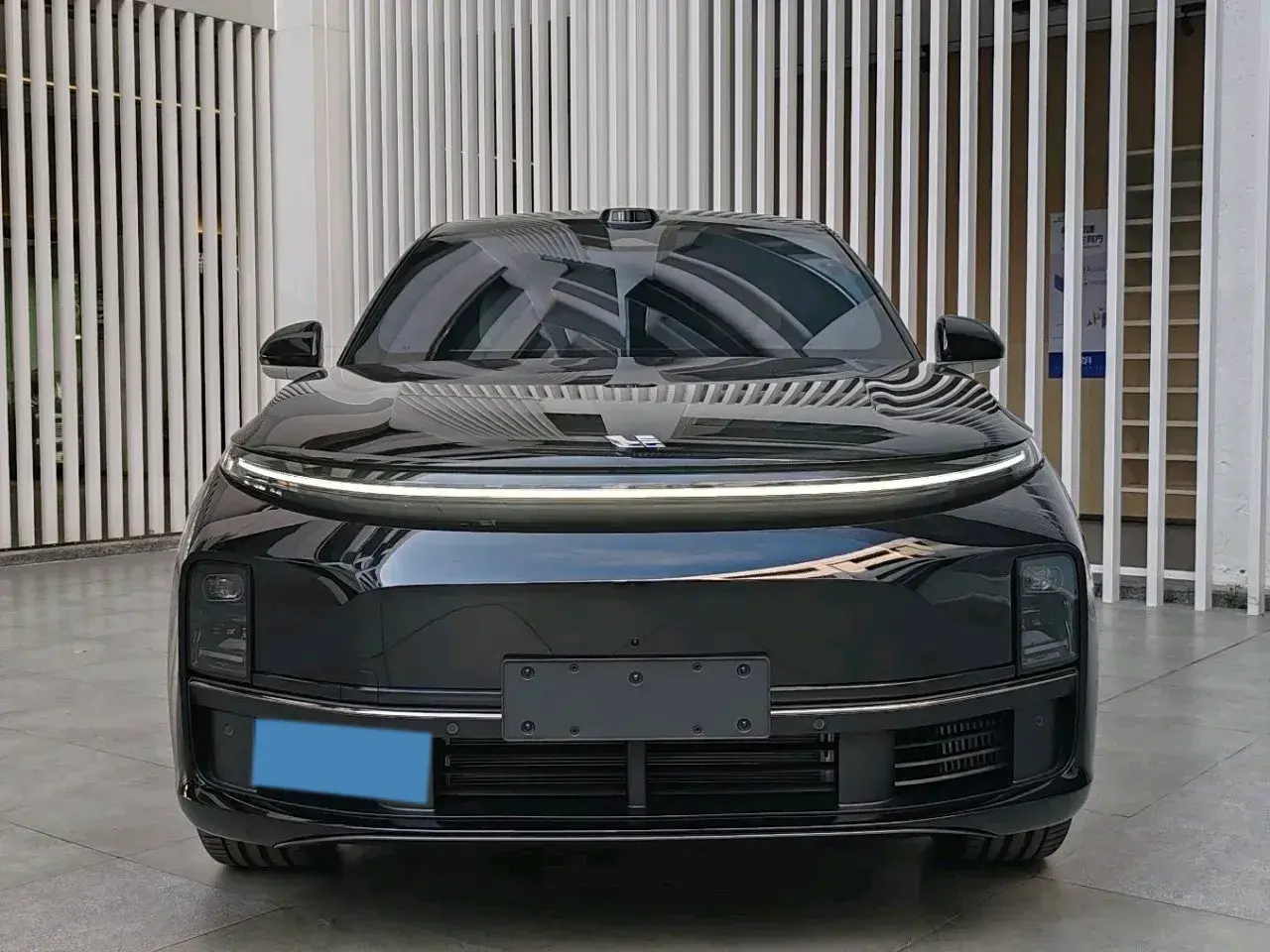 2025 LI L7 thumbnail 2