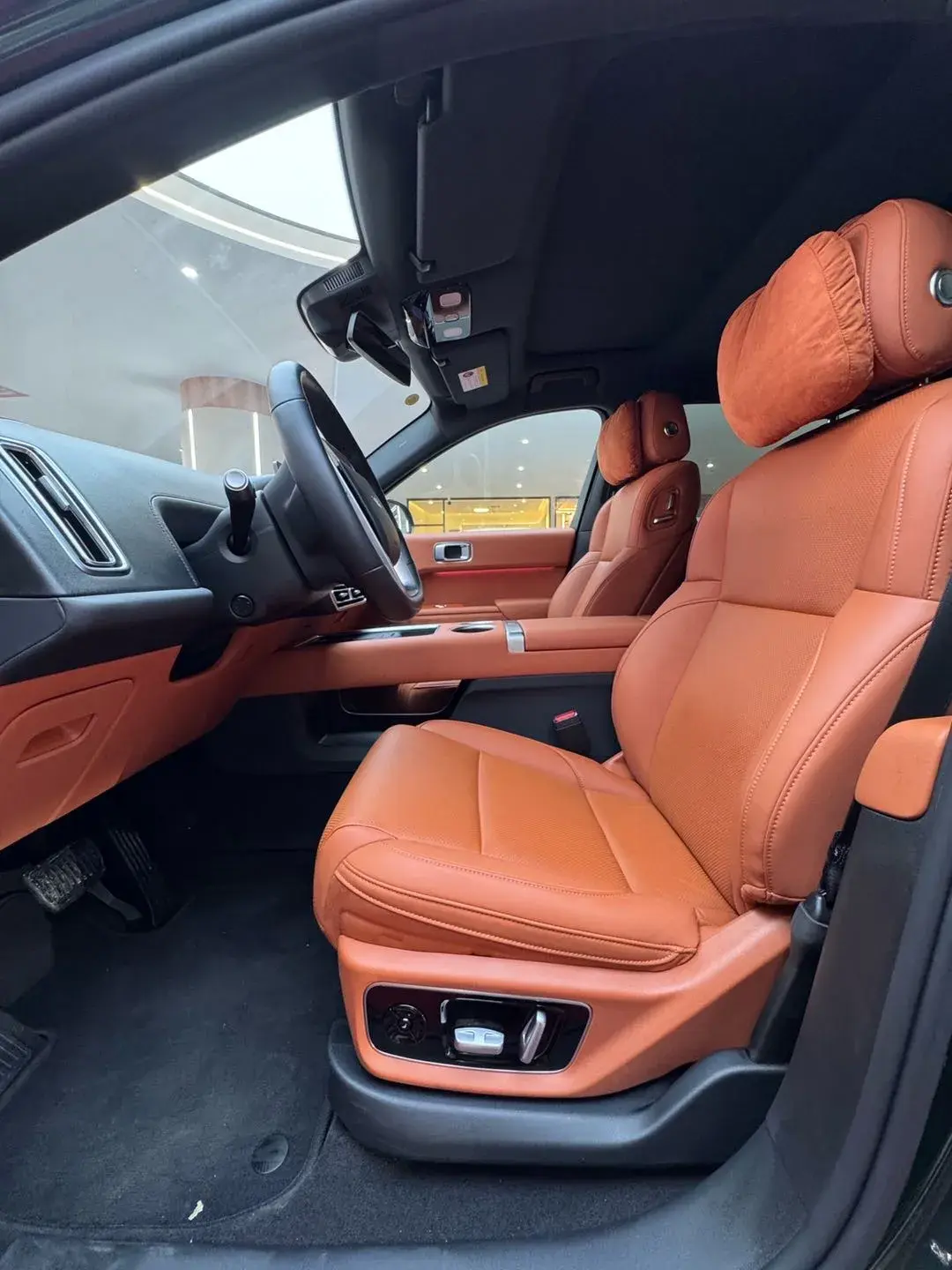 2024 LI L7 thumbnail 3