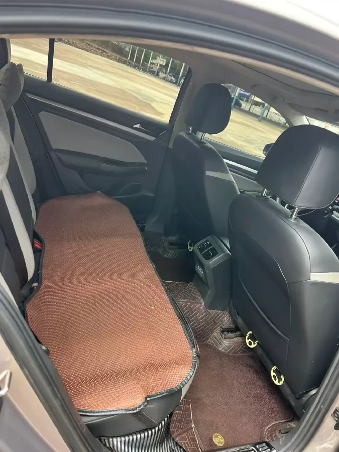 2023 Volkswagen Bora 1.4T 150HP L4 7DCT,autocango,china used car exporter,china ev exporter,chinese used car exporter,chinese used ev exporter