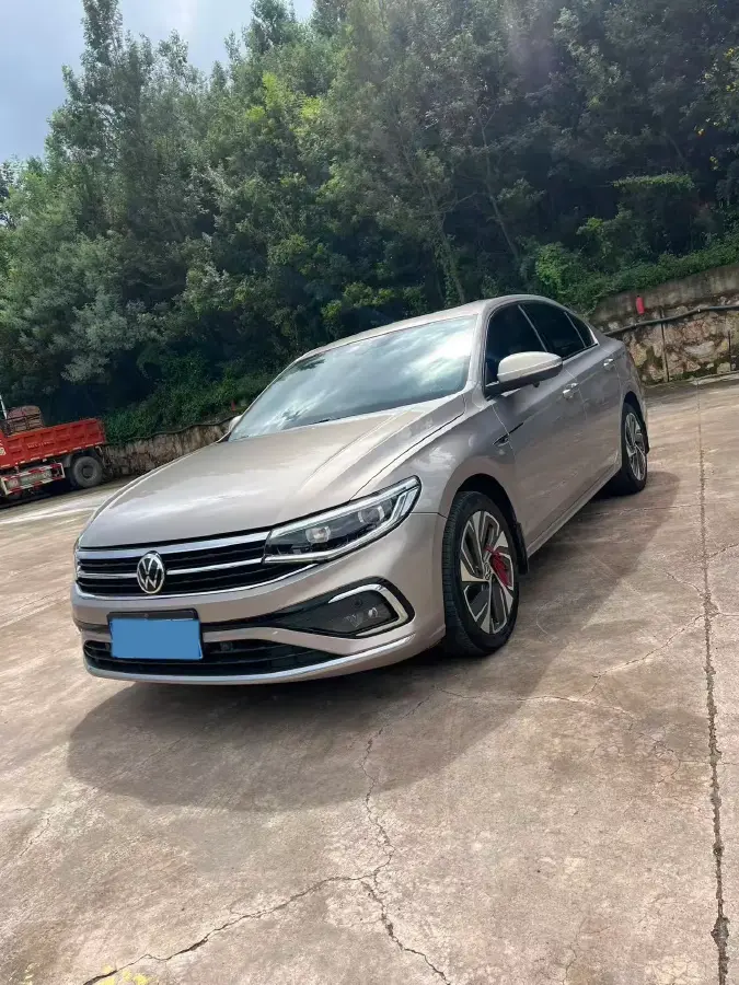 2023 Volkswagen Bora 1.4T 150HP L4 7DCT