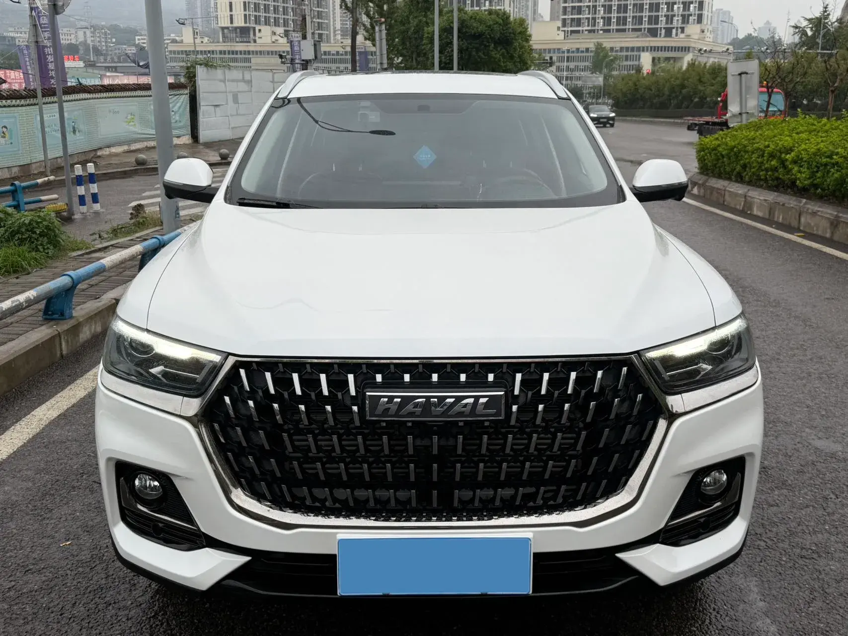 2023 HAVAL H6 thumbnail 3