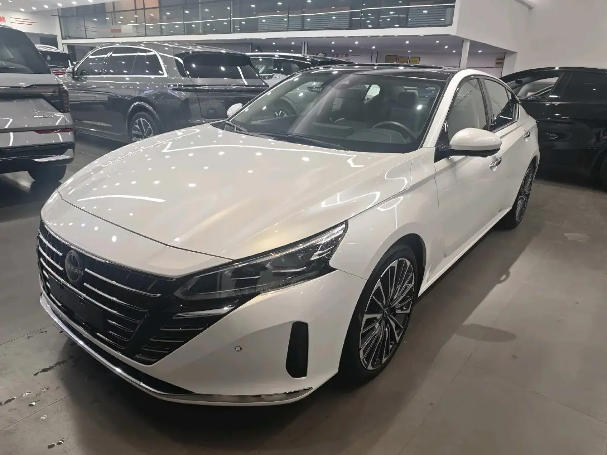 2022 Nissan Teana 2.0T 243HP L4 CVT