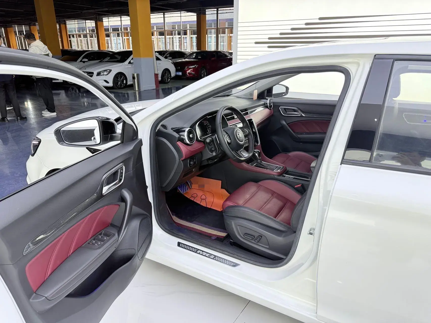 2019 MG MG6 thumbnail 4