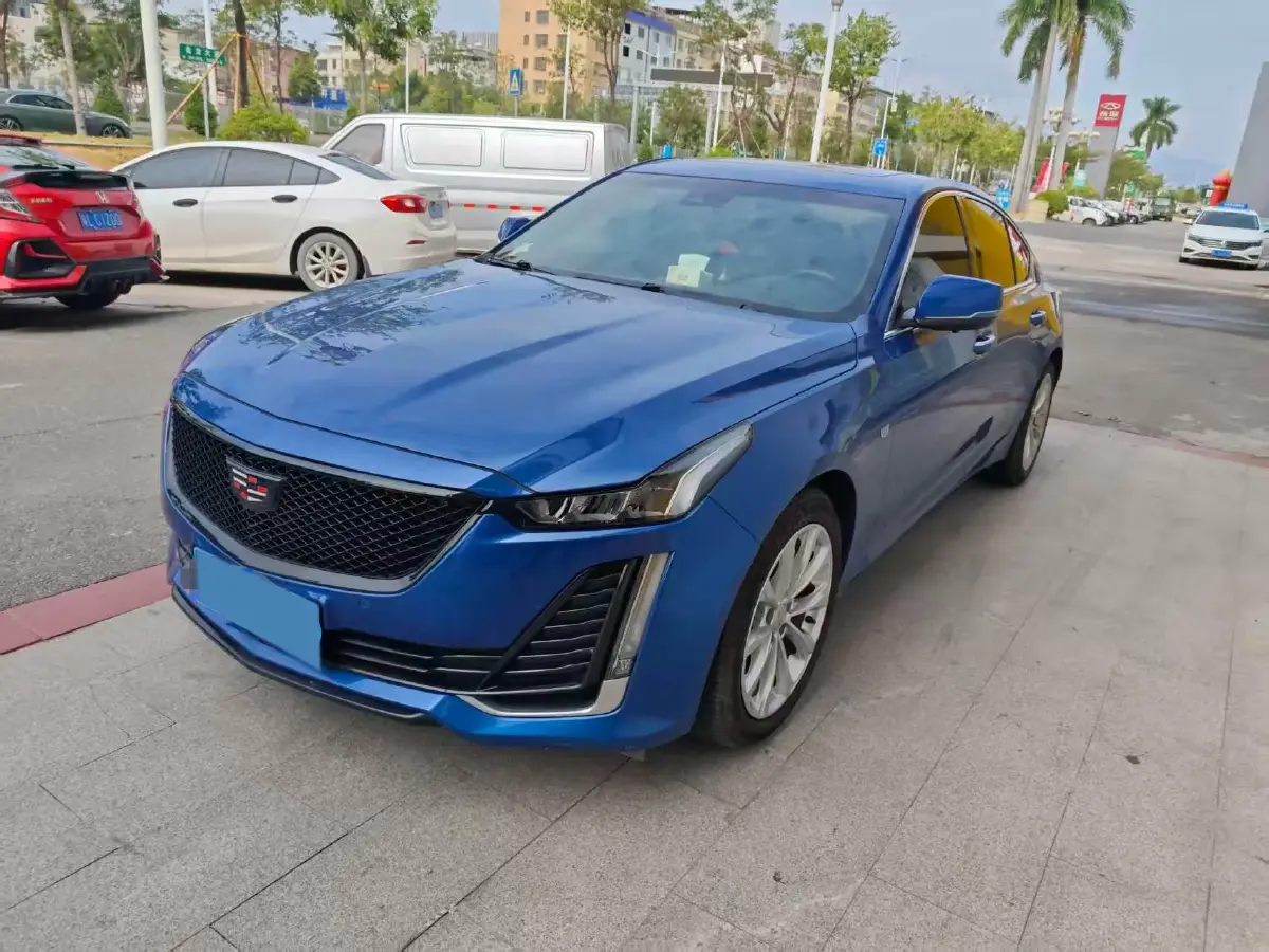 2021 Cadillac CT5 2.0T 237HP L4 10AT