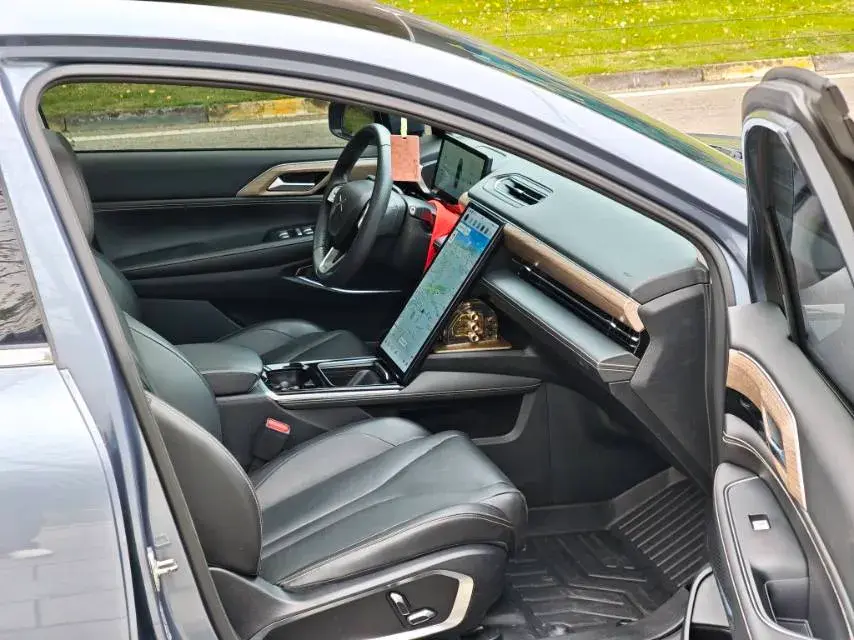 2021 XPENG P5 thumbnail 4