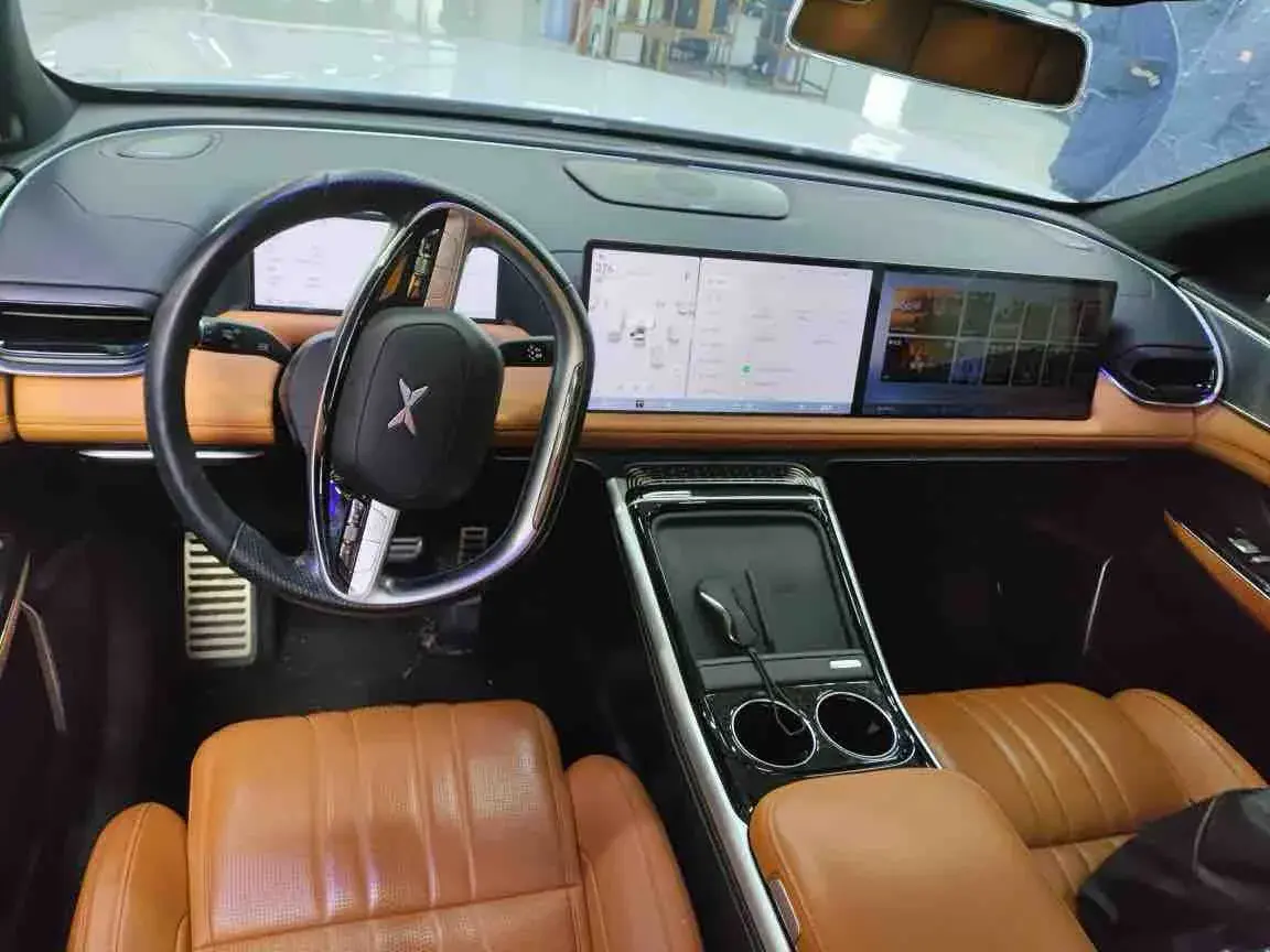 2022 XPENG G9 thumbnail 4