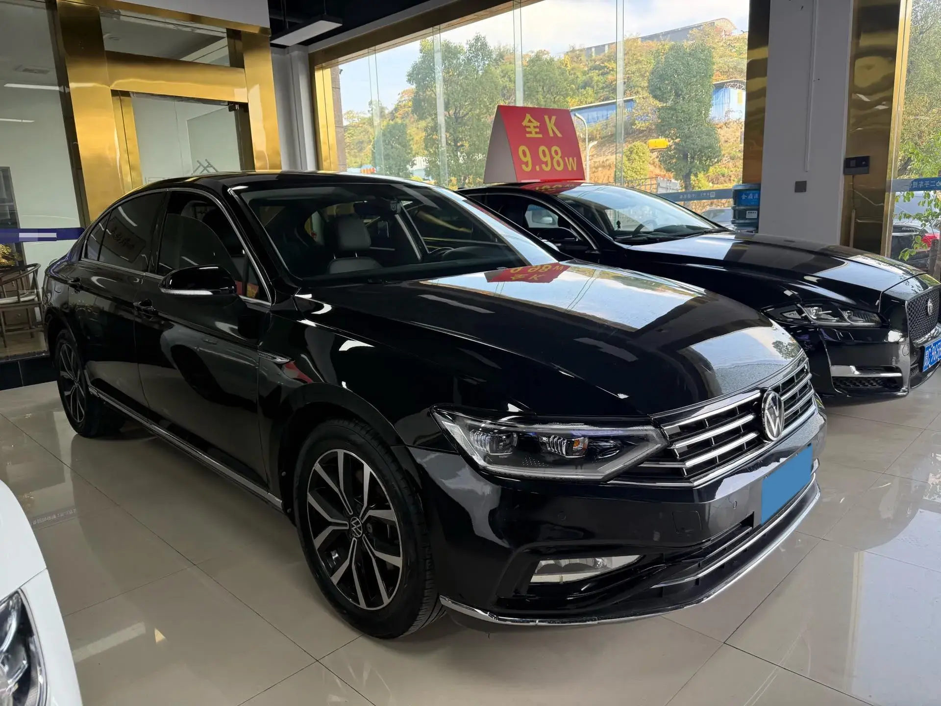 2020 VOLKSWAGEN MAGOTAN thumbnail 3