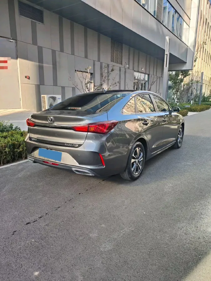 2022 ChangAn Eado 1.6L 128HP L4 CVT,autocango,china used car exporter,china ev exporter,chinese used car exporter,chinese used ev exporter