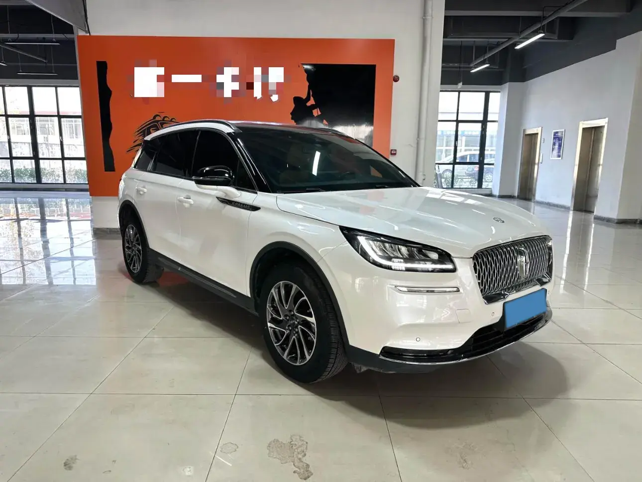 2021 LINCOLN CORSAIR thumbnail 2