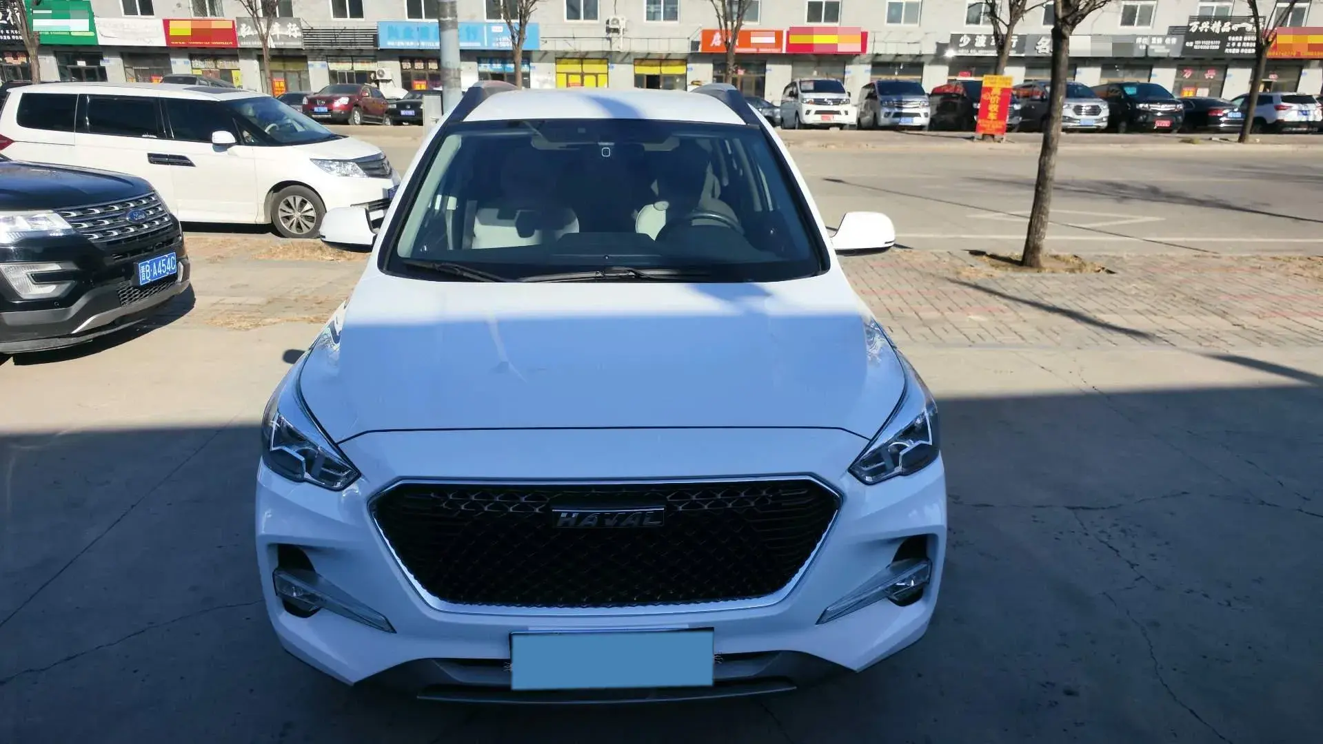 2018 HAVAL M6 thumbnail 2