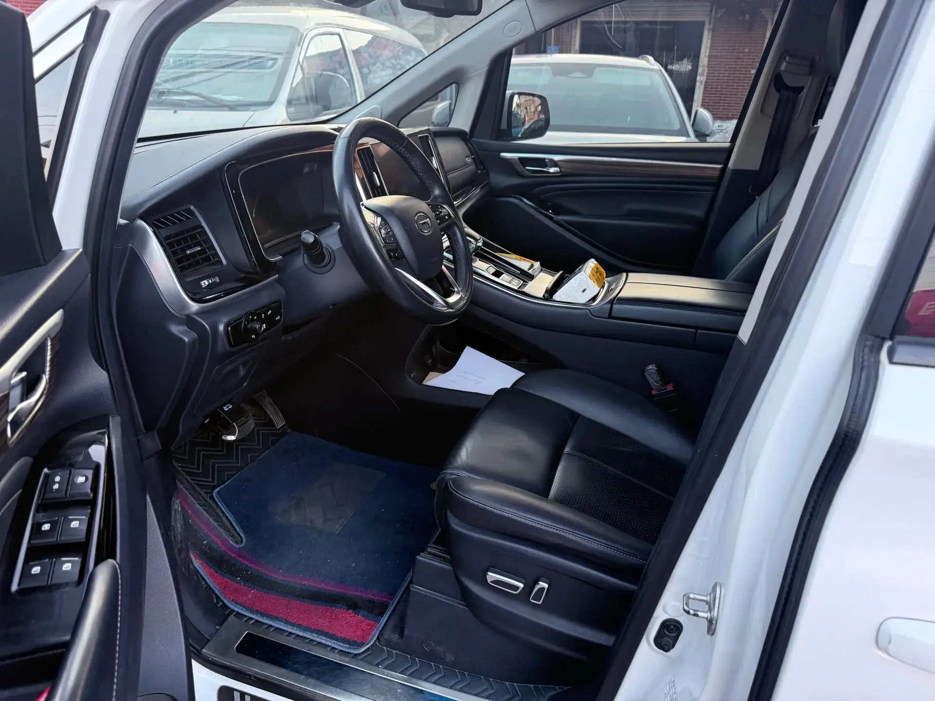 2021 GAC TRUMPCHI thumbnail 3