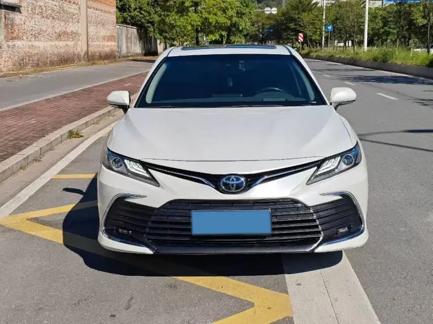 2021 TOYOTA CAMRY thumbnail 2