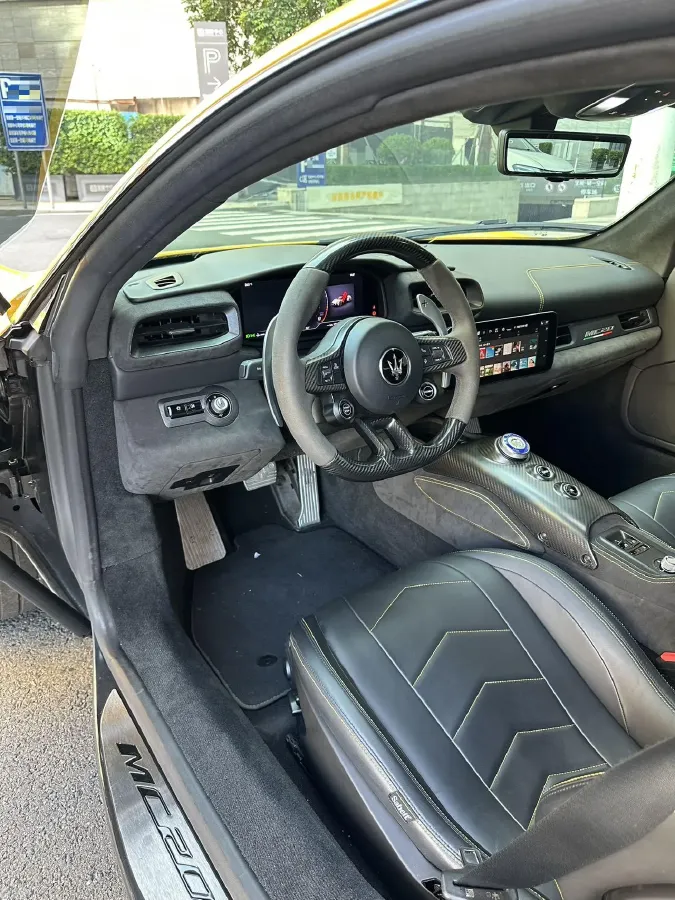 2020 Maserati MC20 3.0T 630HP V6 8DCT,autocango,china used car exporter,china ev exporter,chinese used car exporter,chinese used ev exporter