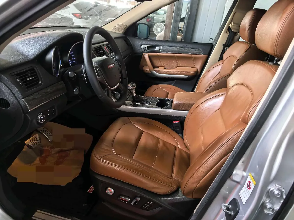 2017 Haval H8 2.0T 252HP L4 8AT,autocango,china used car exporter,china ev exporter,chinese used car exporter,chinese used ev exporter