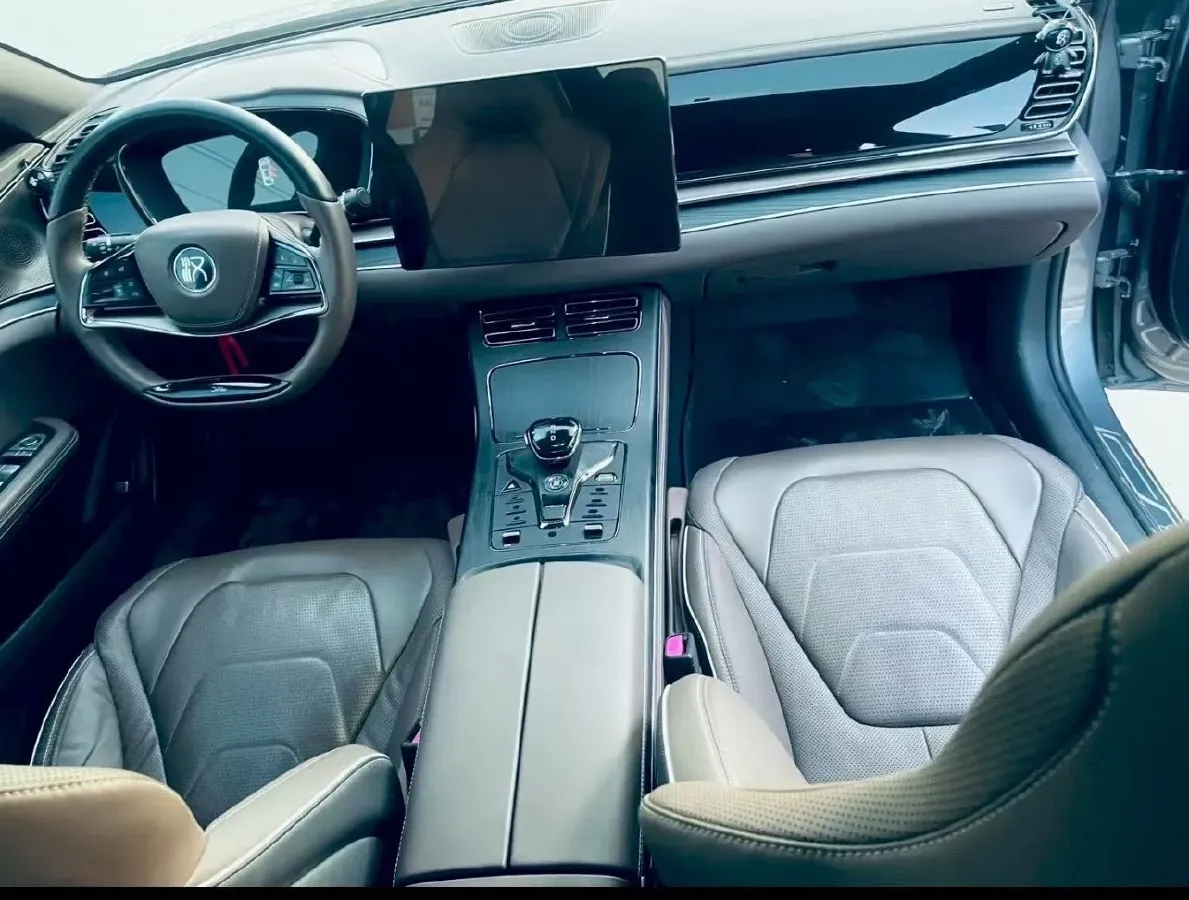 2022 BYD Han 1.5T 139HP L4 E-CVT PHEV 18.3KWH,autocango,china used car exporter,china ev exporter,chinese used car exporter,chinese used ev exporter