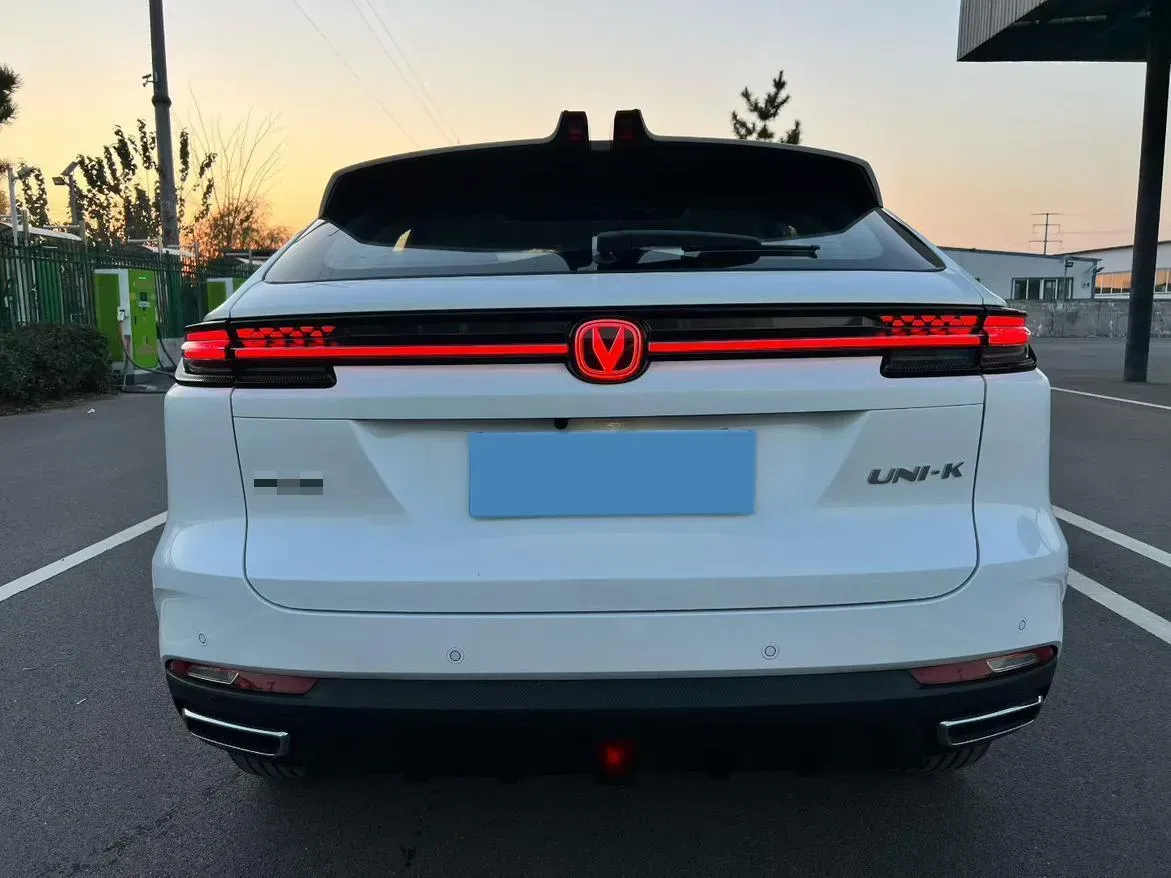2024 ChangAn UNI-K iDD 1.5T 170HP L4 6TCT PHEV 28.4KWH,autocango,china used car exporter,china ev exporter,chinese used car exporter,chinese used ev exporter