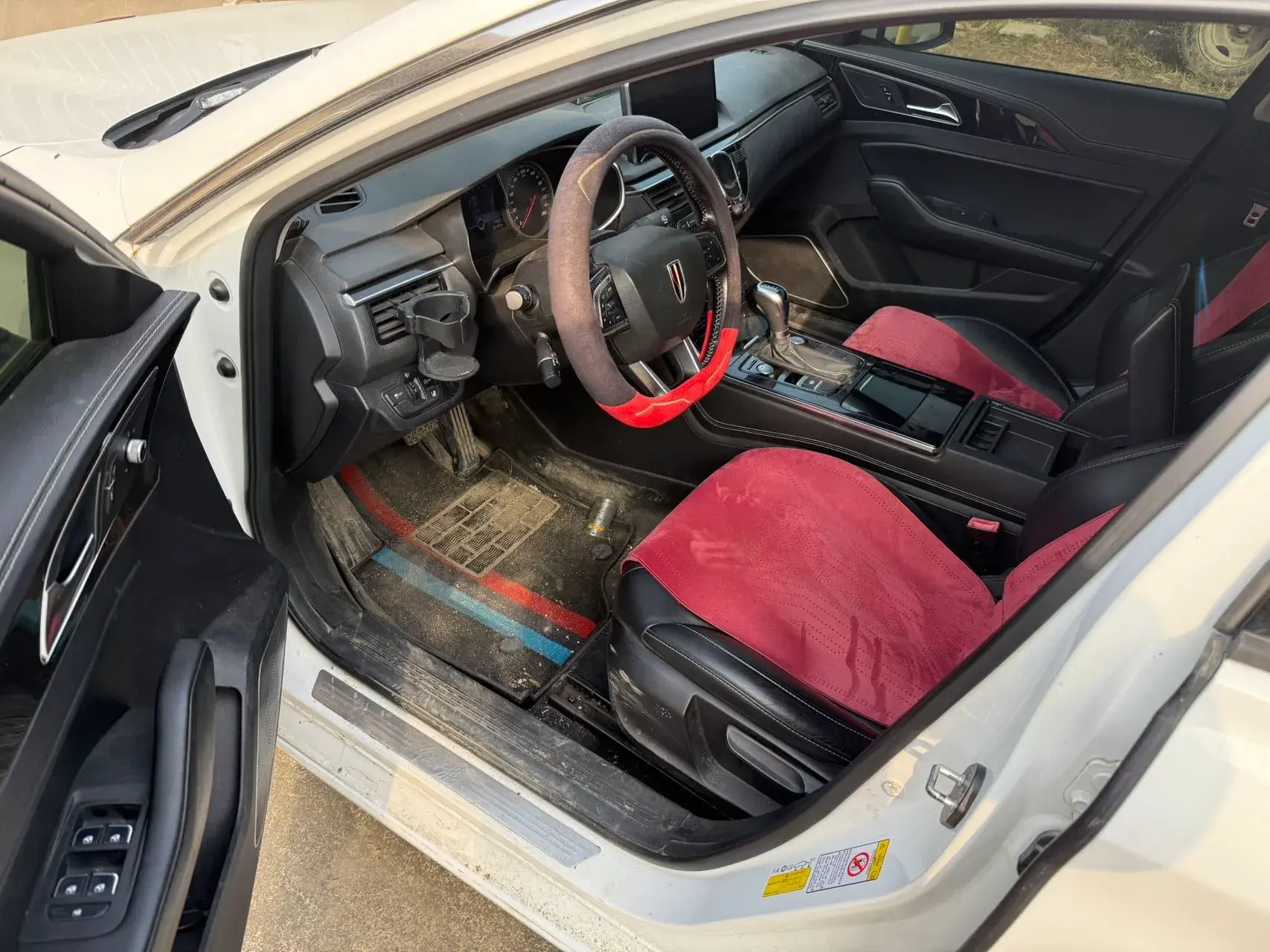 2019 HONGQI H5 thumbnail 4