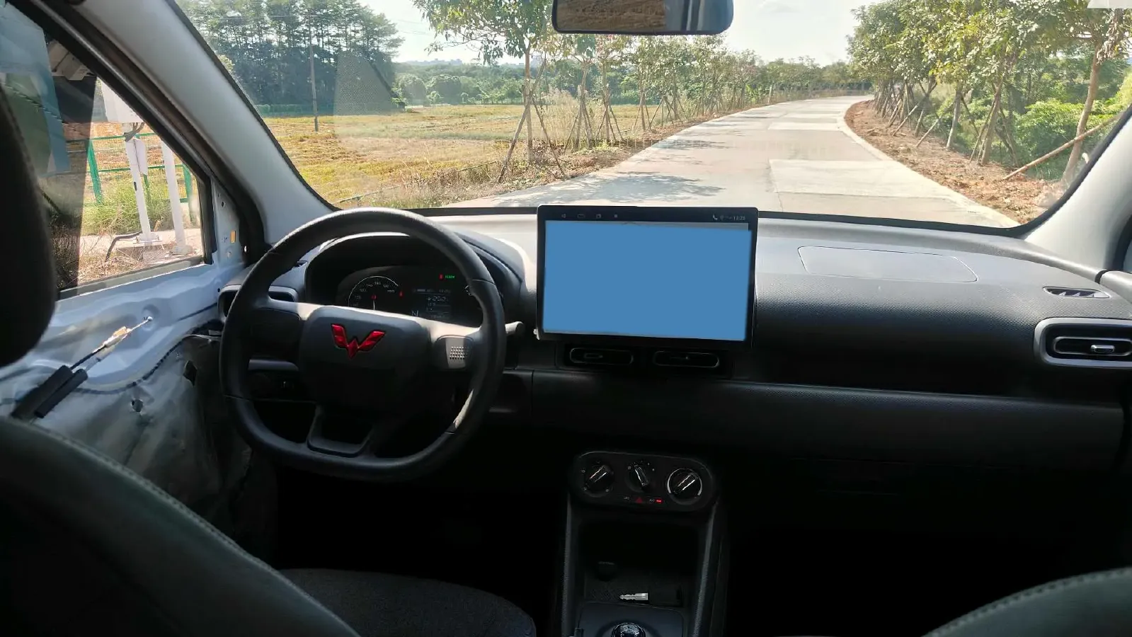 2024 WuLing HongGuang New Energy BEV 32.6KWH,autocango,china used car exporter,china ev exporter,chinese used car exporter,chinese used ev exporter