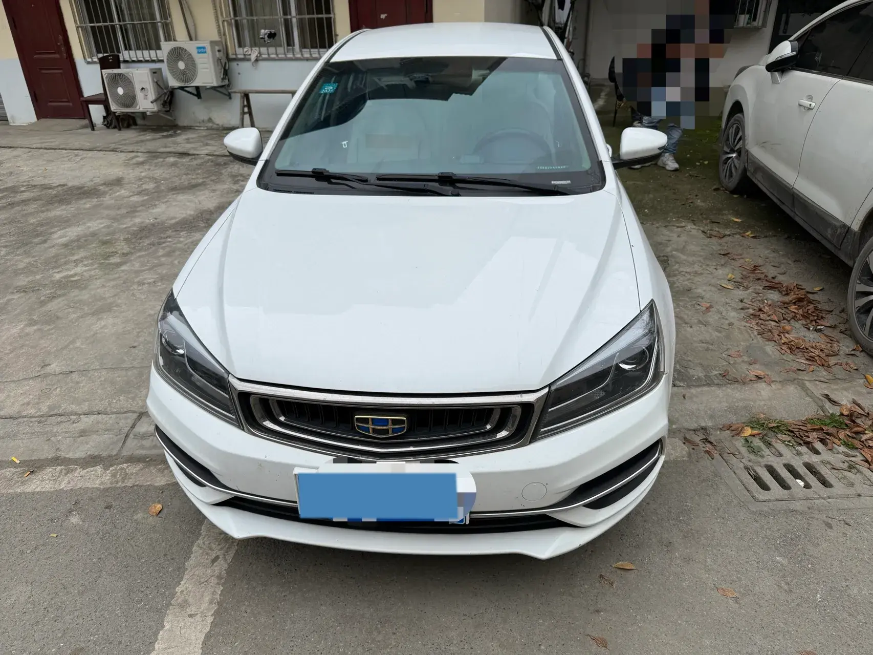 2018 GEELY EMGRAND thumbnail 2