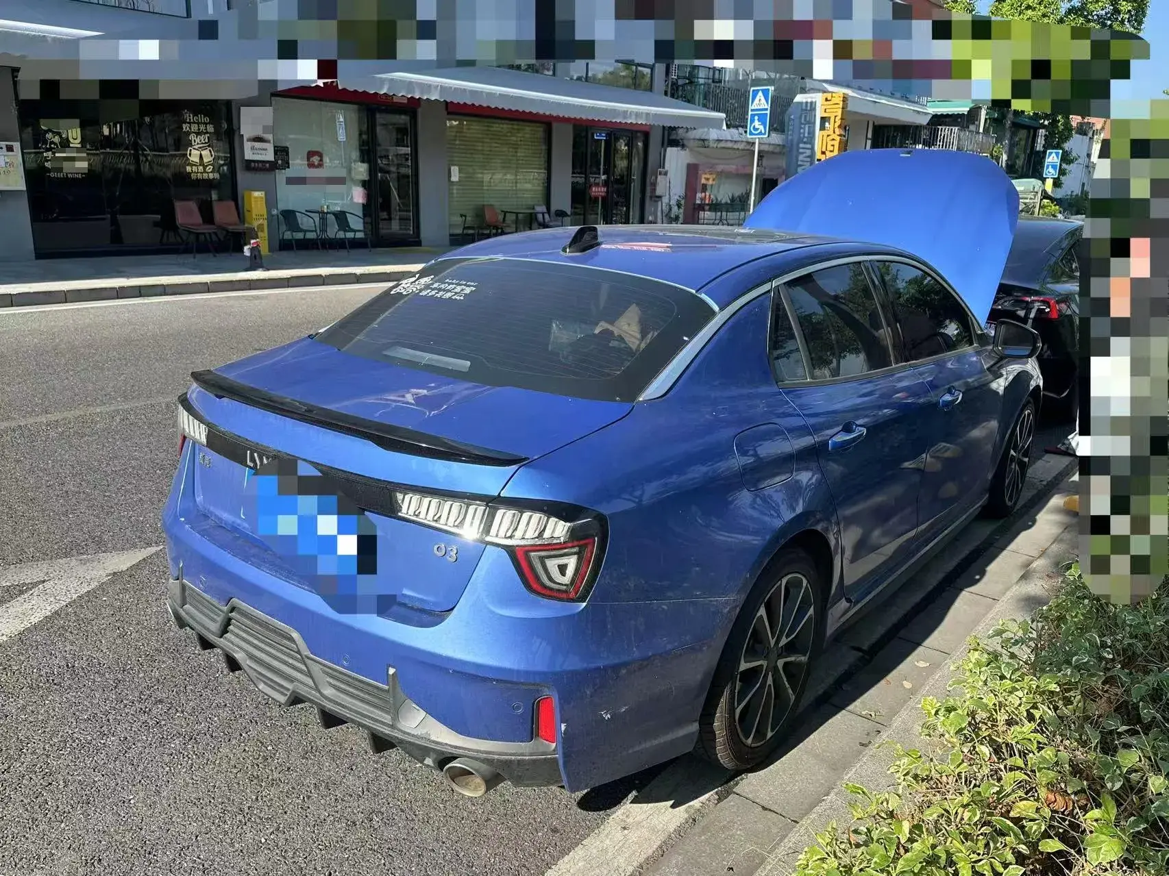 2019 LYNK&CO 03 thumbnail 2