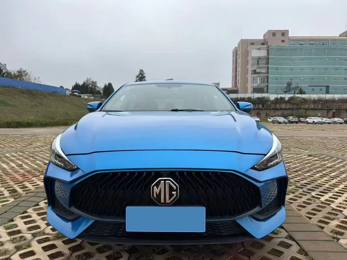 2021 MG 5 thumbnail 2