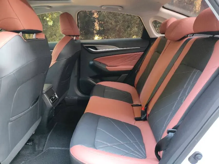 2022 ChangAn Eado 1.4T 160HP L4 7DCT,autocango,china used car exporter,china ev exporter,chinese used car exporter,chinese used ev exporter