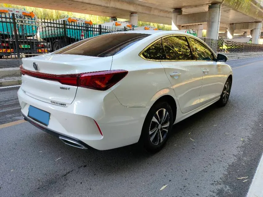 2022 ChangAn Eado 1.4T 160HP L4 7DCT,autocango,china used car exporter,china ev exporter,chinese used car exporter,chinese used ev exporter