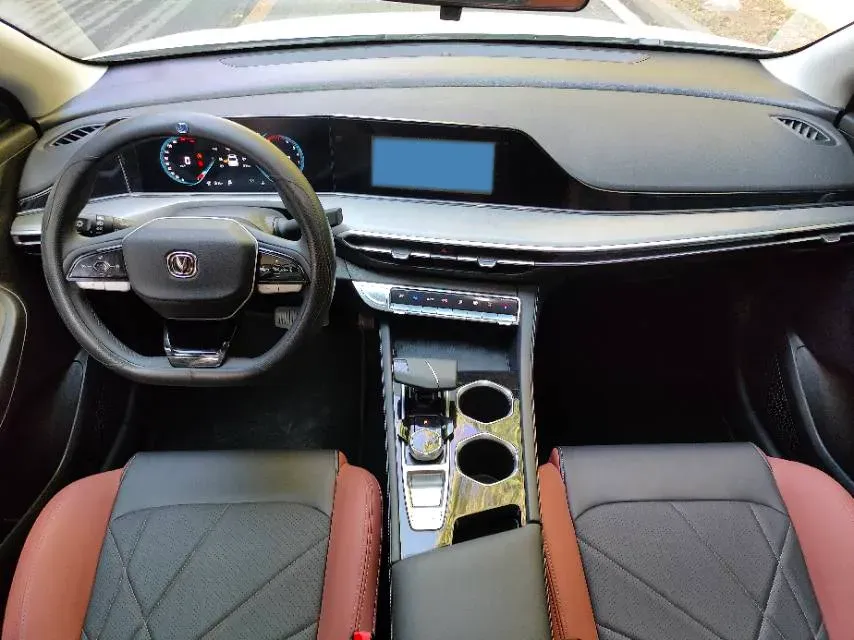 2022 ChangAn Eado 1.4T 160HP L4 7DCT,autocango,china used car exporter,china ev exporter,chinese used car exporter,chinese used ev exporter