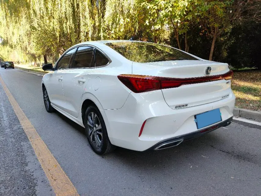 2022 ChangAn Eado 1.4T 160HP L4 7DCT,autocango,china used car exporter,china ev exporter,chinese used car exporter,chinese used ev exporter