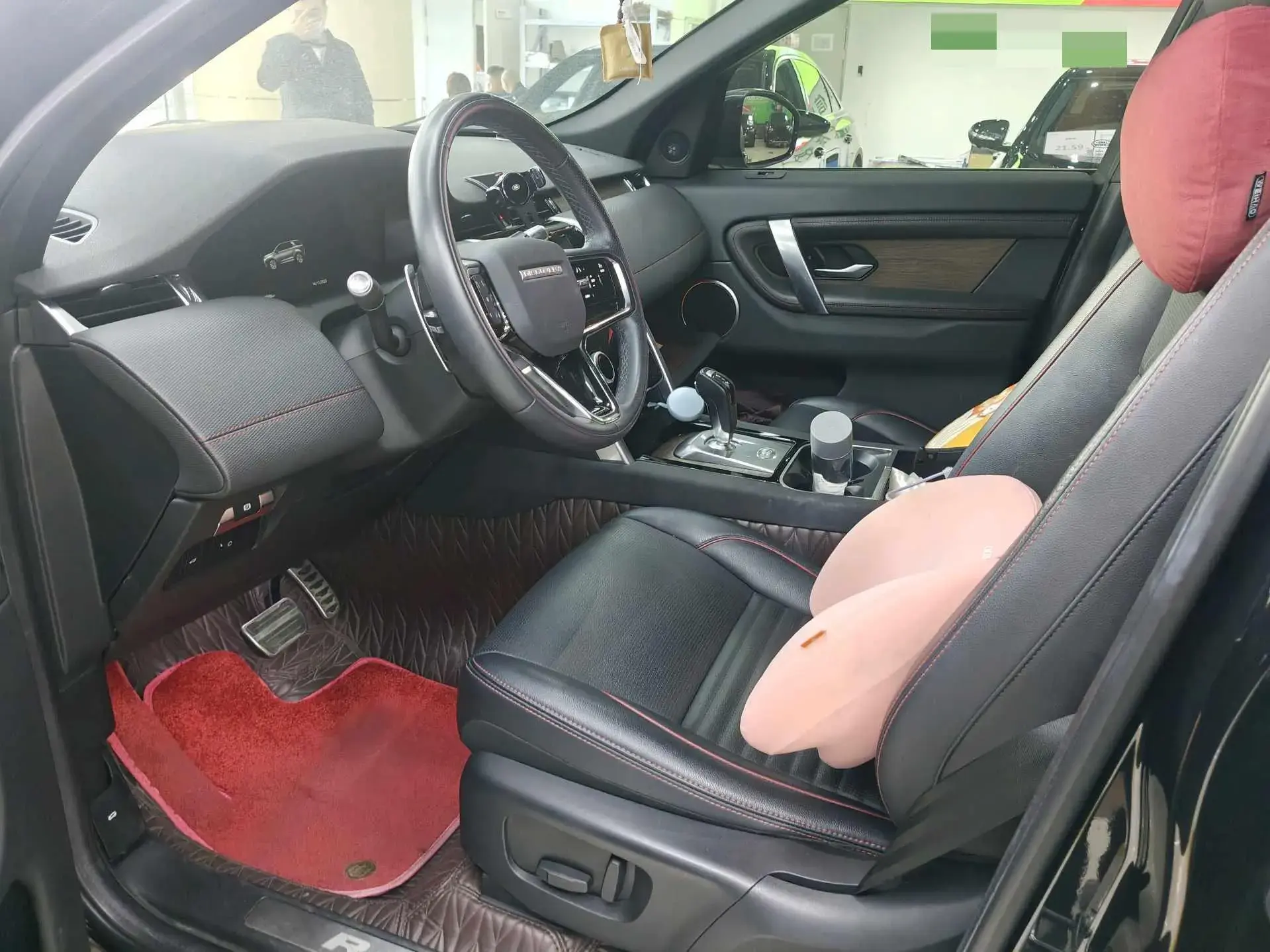 2022 LAND ROVER thumbnail 2