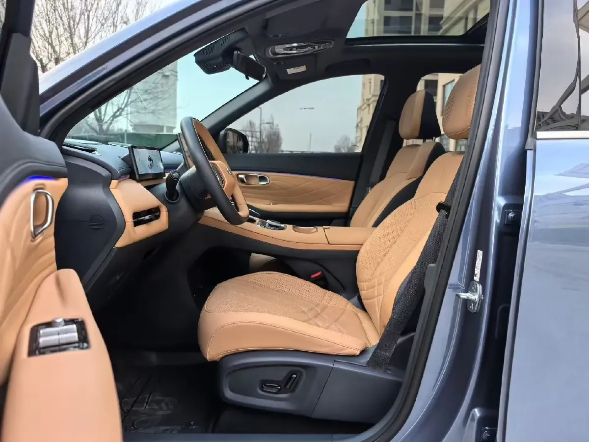 2025 Geely Galaxy Starship 7 1.5L 112HP L4 1DHT PHEV 19.09KWH,autocango,china used car exporter,china ev exporter,chinese used car exporter,chinese used ev exporter