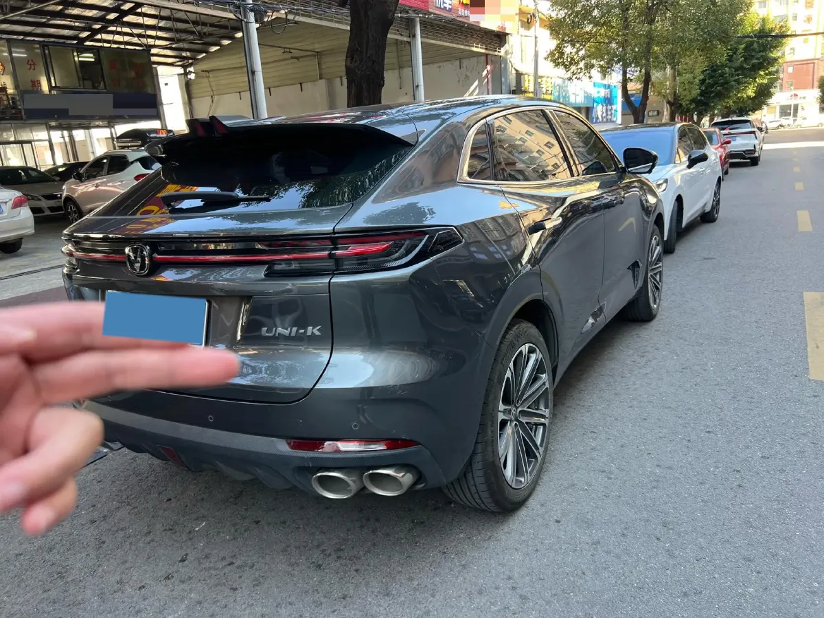 2024 ChangAn UNI-K 2.0T 233HP L4 8AT,autocango,china used car exporter,china ev exporter,chinese used car exporter,chinese used ev exporter