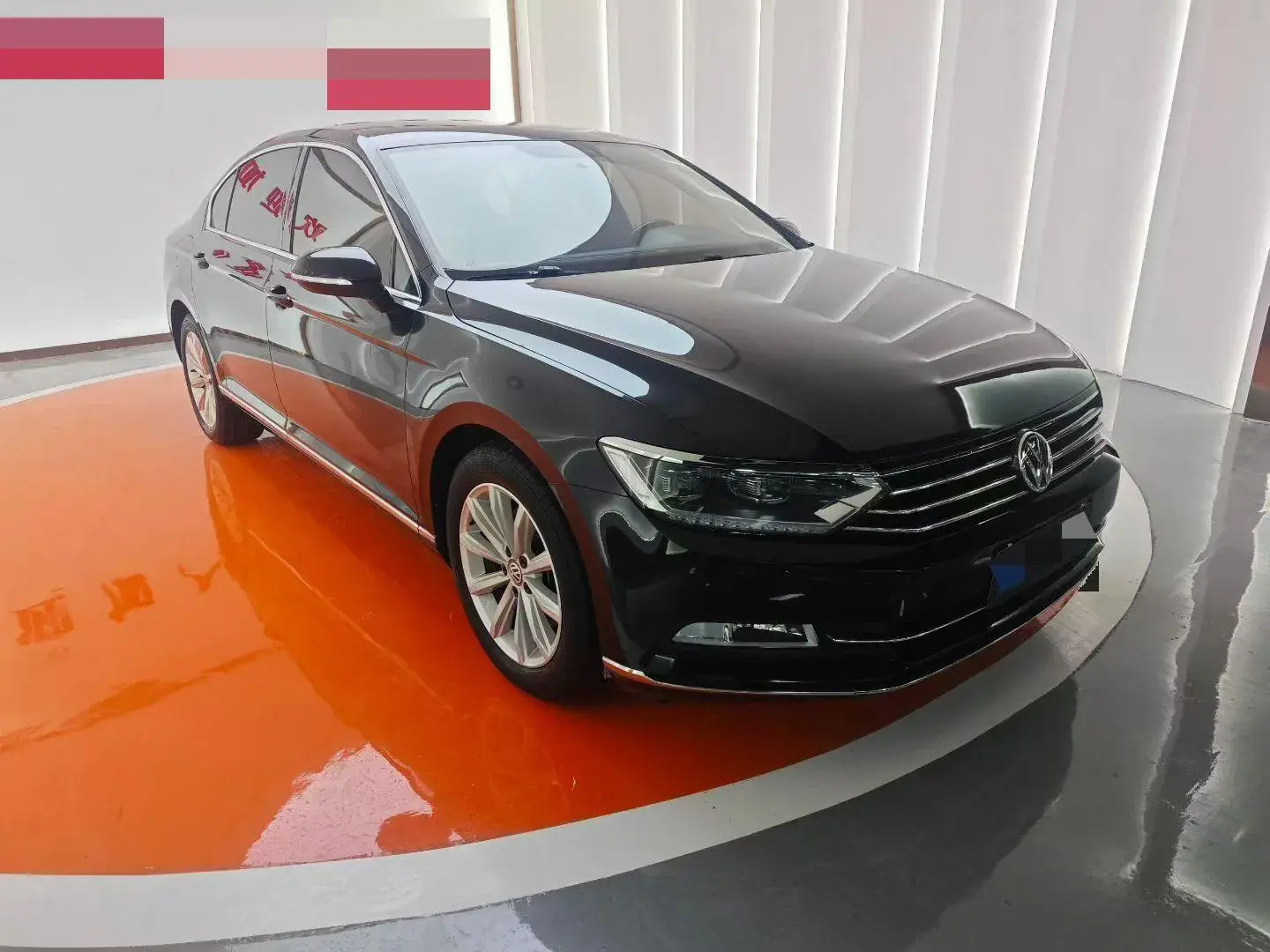 2018 VOLKSWAGEN MAGOTAN thumbnail 3