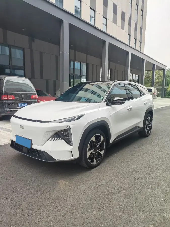 2023 Geely Galaxy L7 1.5T 163HP L4 3DHT PHEV 18.7KWH