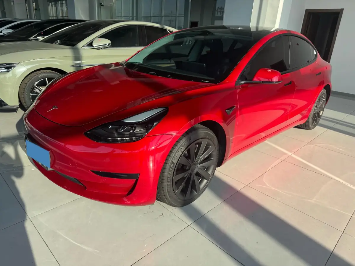 2022 Tesla Model 3 BEV 60KWH