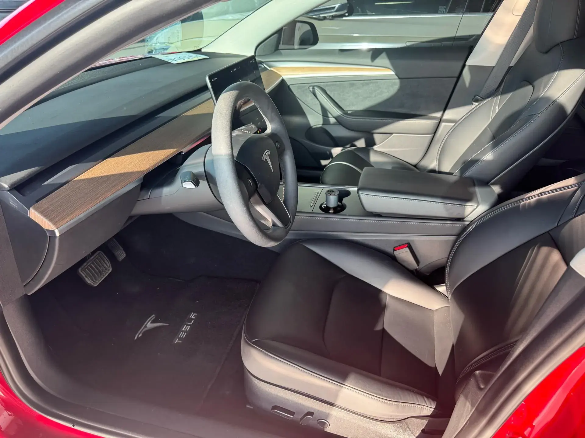 2022 TESLA MODEL thumbnail 4