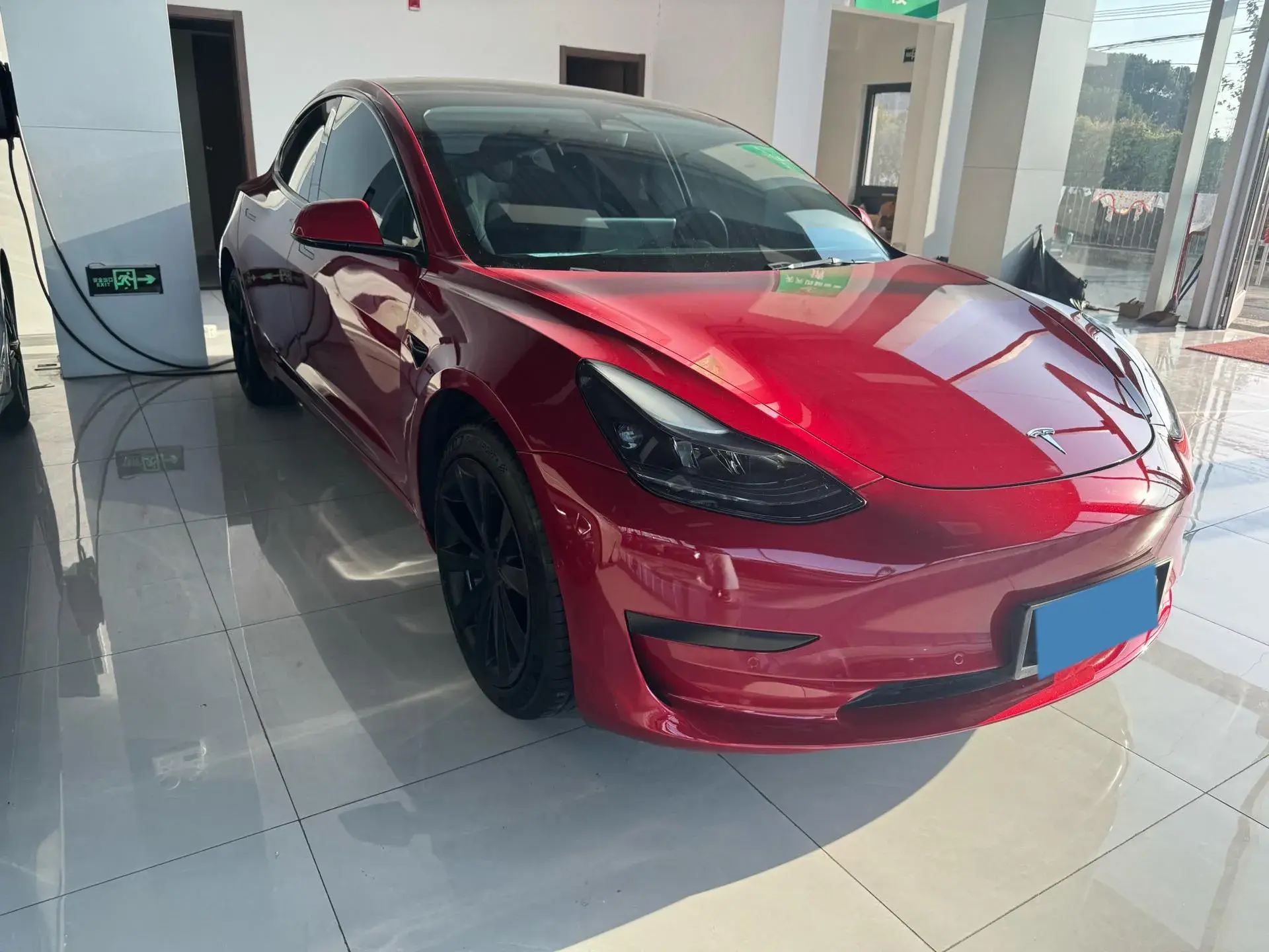 2022 TESLA MODEL thumbnail 3