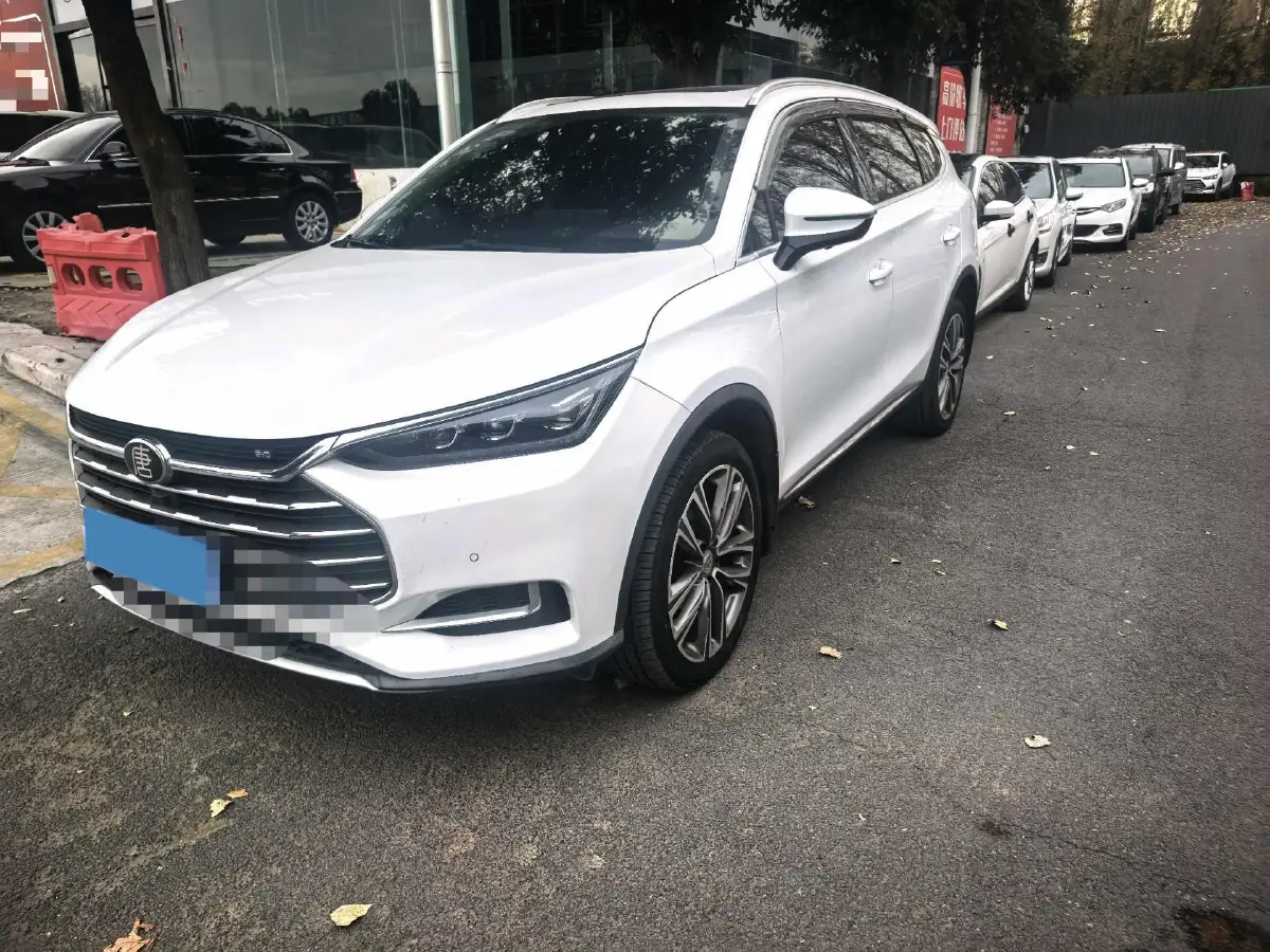 2018 BYD Tang 2.0T 205HP L4 6AT