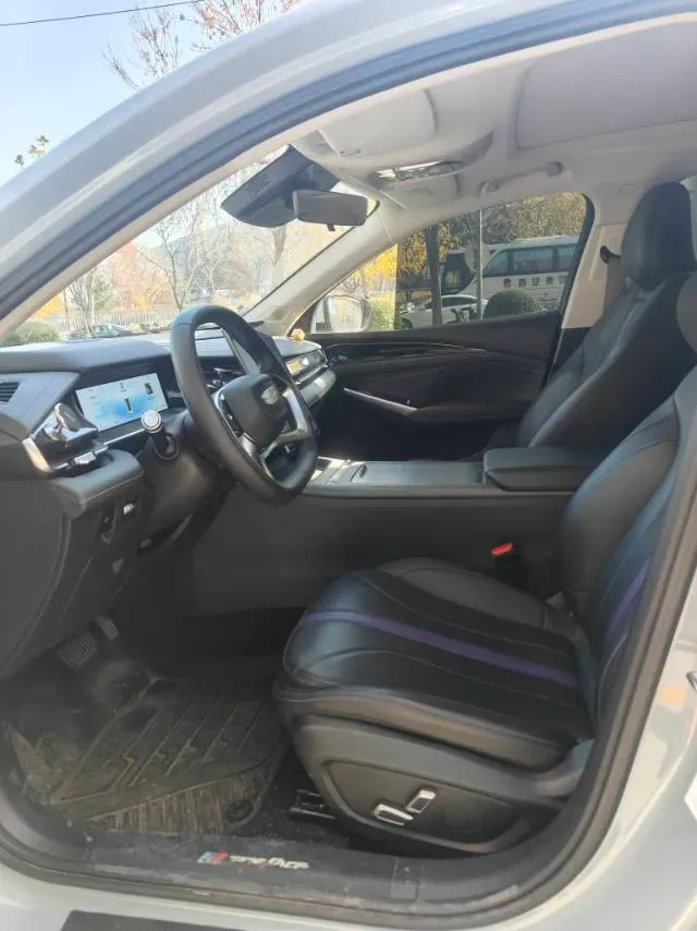 2024 Geely PrefaceL 1.5T 163HP L4 3DHT Hybrid,autocango,china used car exporter,china ev exporter,chinese used car exporter,chinese used ev exporter