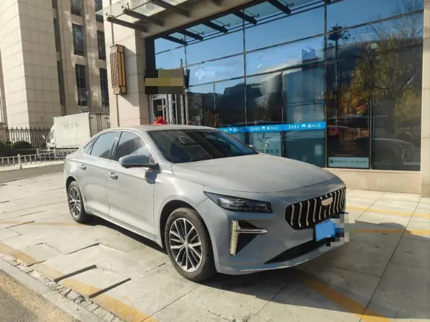 2024 GEELY PREFACEL thumbnail 3