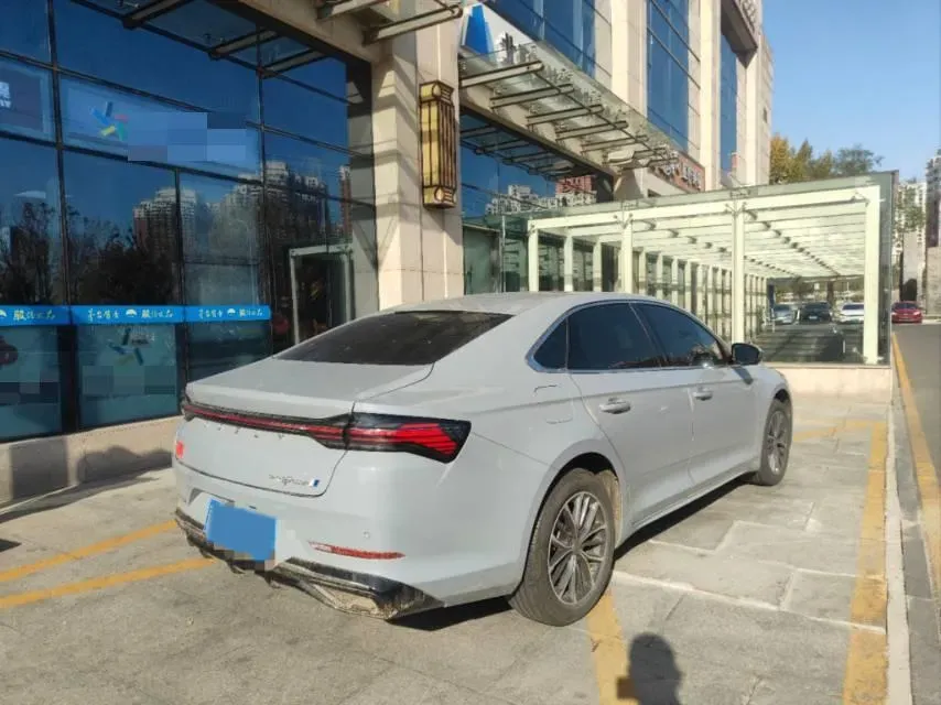 2024 Geely PrefaceL 1.5T 163HP L4 3DHT Hybrid,autocango,china used car exporter,china ev exporter,chinese used car exporter,chinese used ev exporter