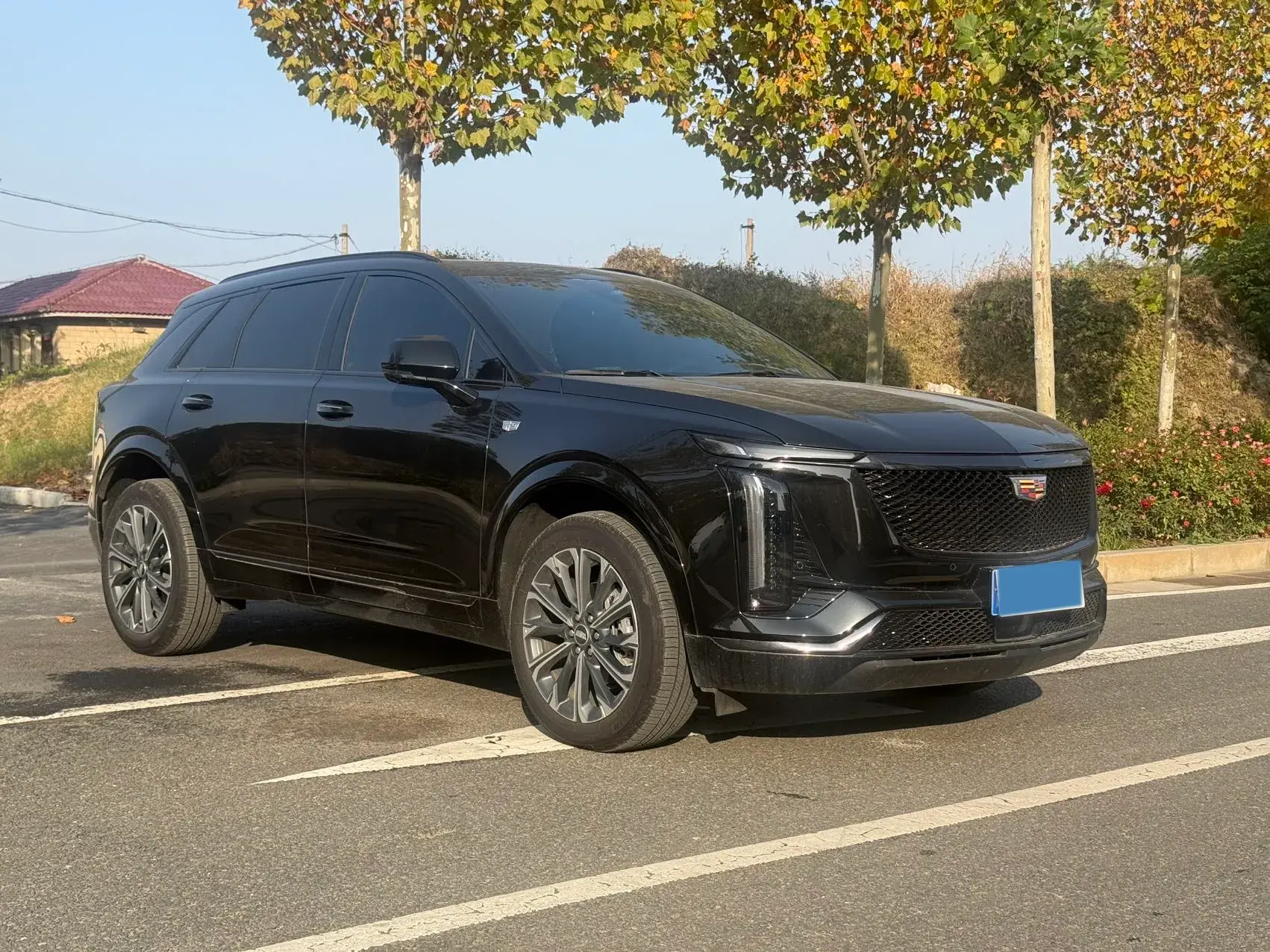 2025 CADILLAC XT5 thumbnail 3