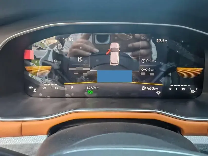 2025 VOLKSWAGEN BORA thumbnail 2