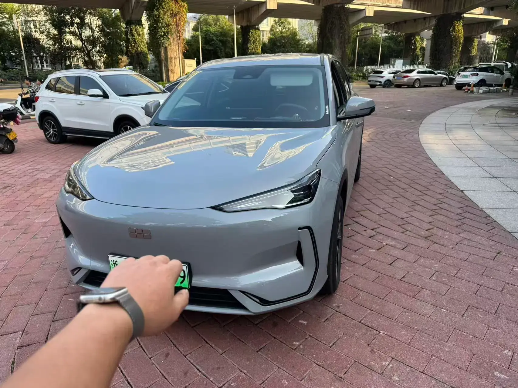 2024 GEELY GALAXY view 1