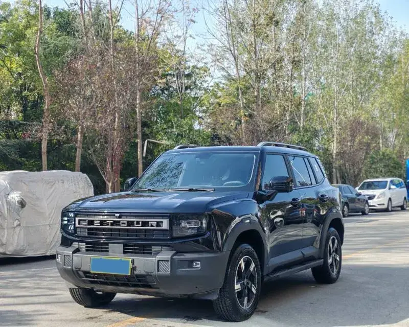 2025 Jetour Freeman 1.5T 184HP L4 7DCT