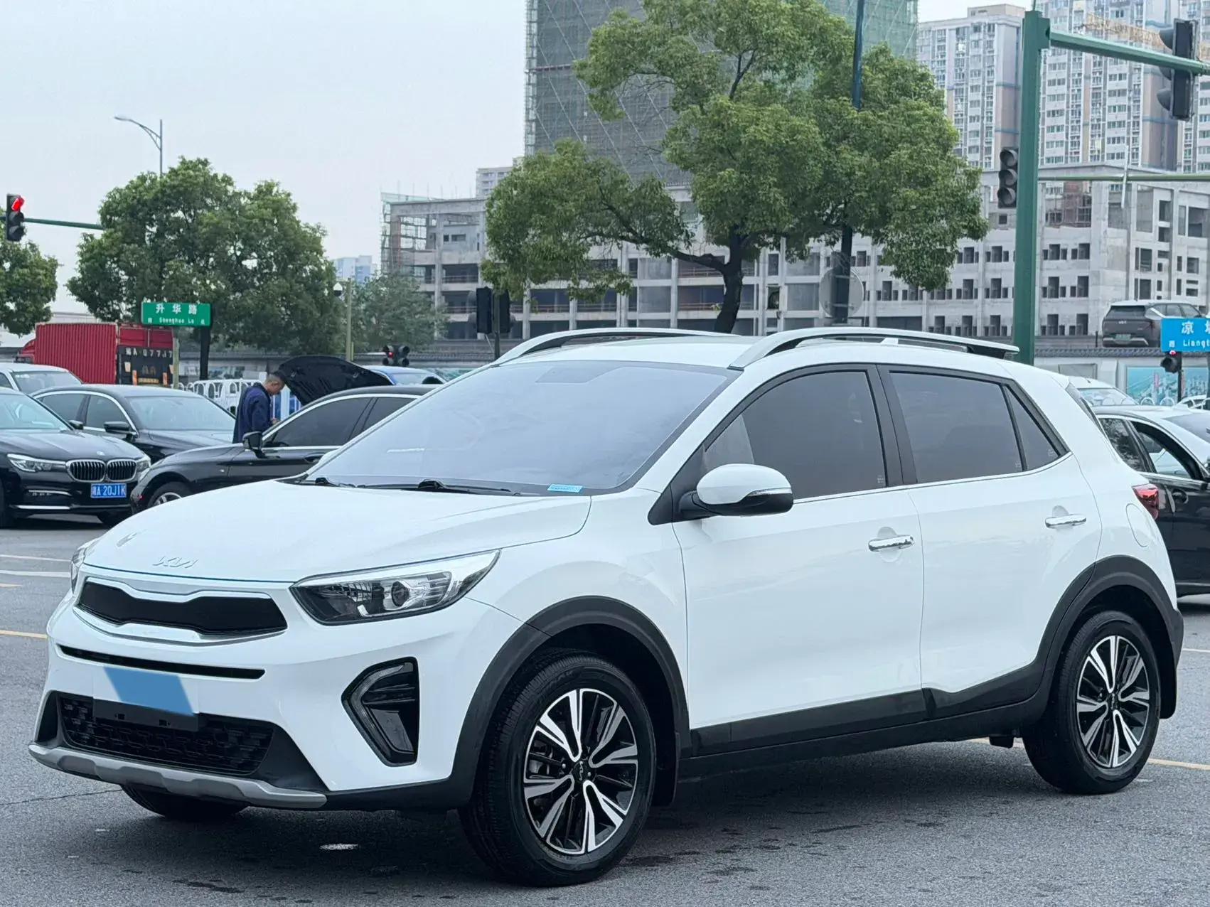 2021 KIA KX1 view 1