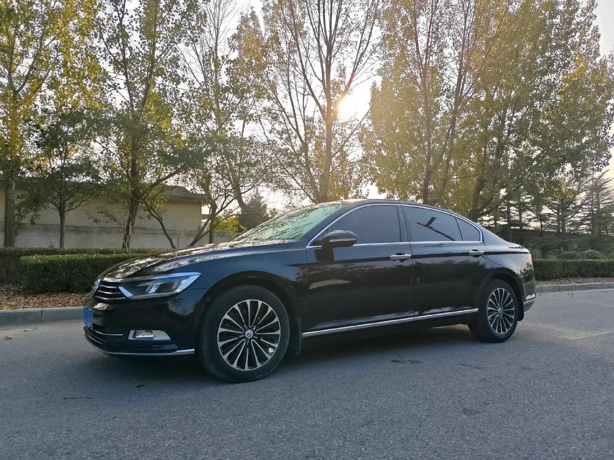 2018 Volkswagen Magotan 1.8T 180HP L4 7DCT